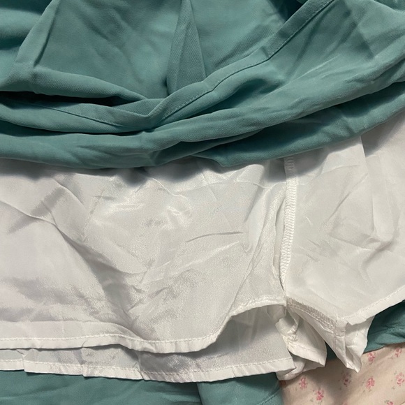 Tennis Skirt - Picture 4 of 4